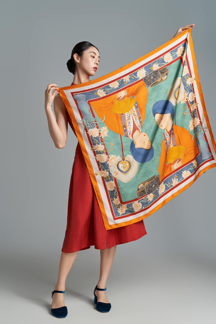 The Twin Phoenix Court Scarf