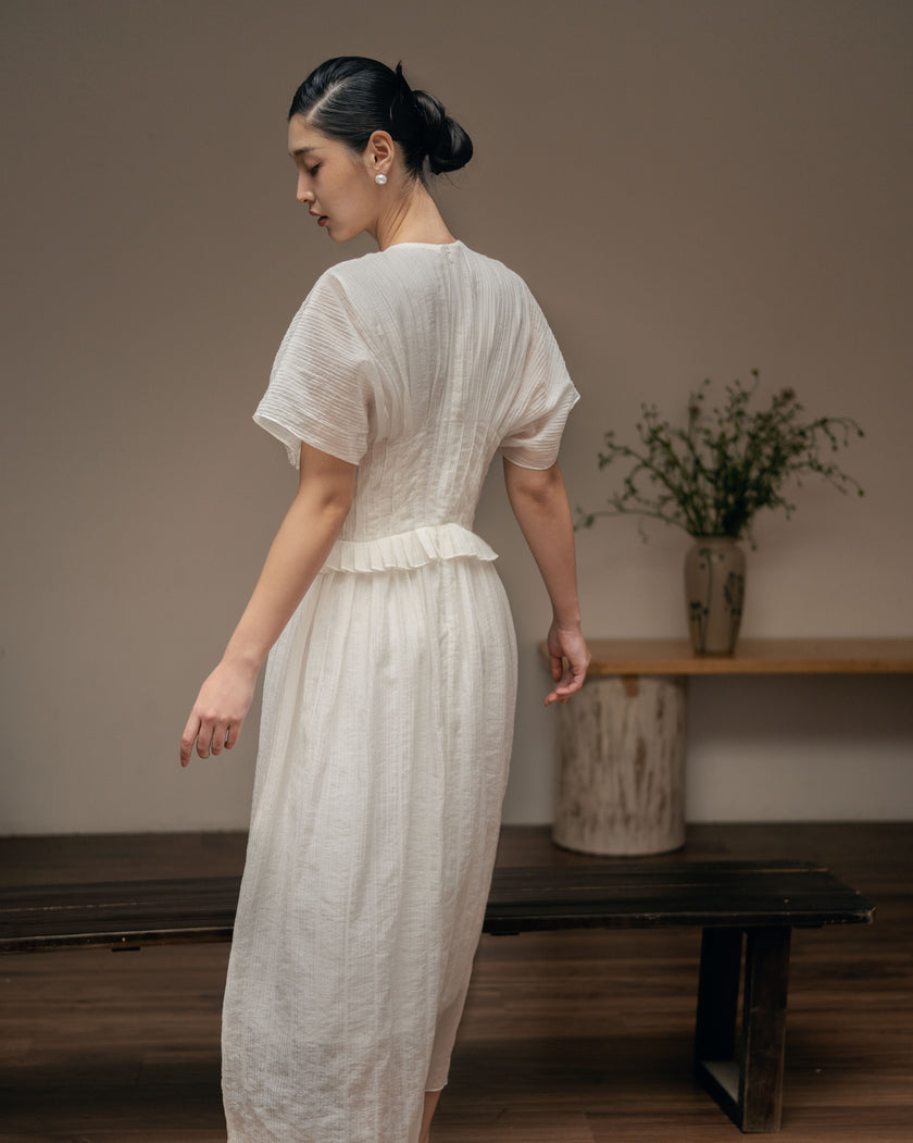 Dandelion Flowy Ruched Midi Dress