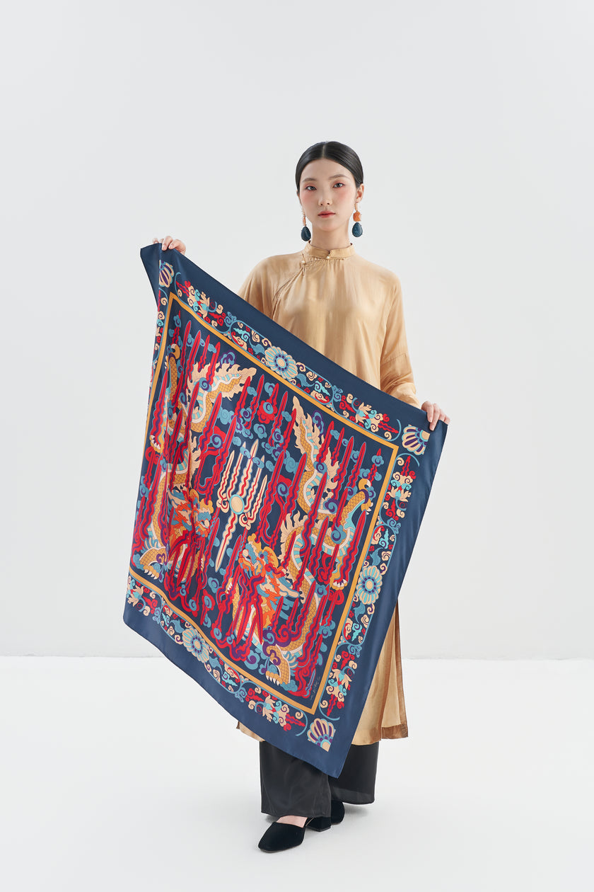 The Dragon Pearl silk scarf - Navy - Size 90x90 cm